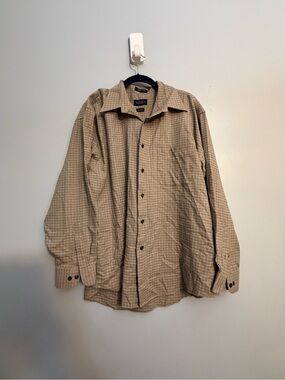 Van Heusen Beige Checked Long Sleeve Button-Up Shirt Collared Sz L Like New